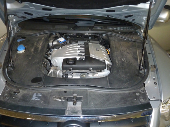 VW Touareg 3,2 Motor zu